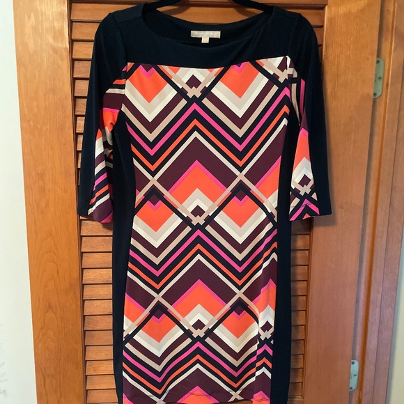 Dress - Picture 1 of 2